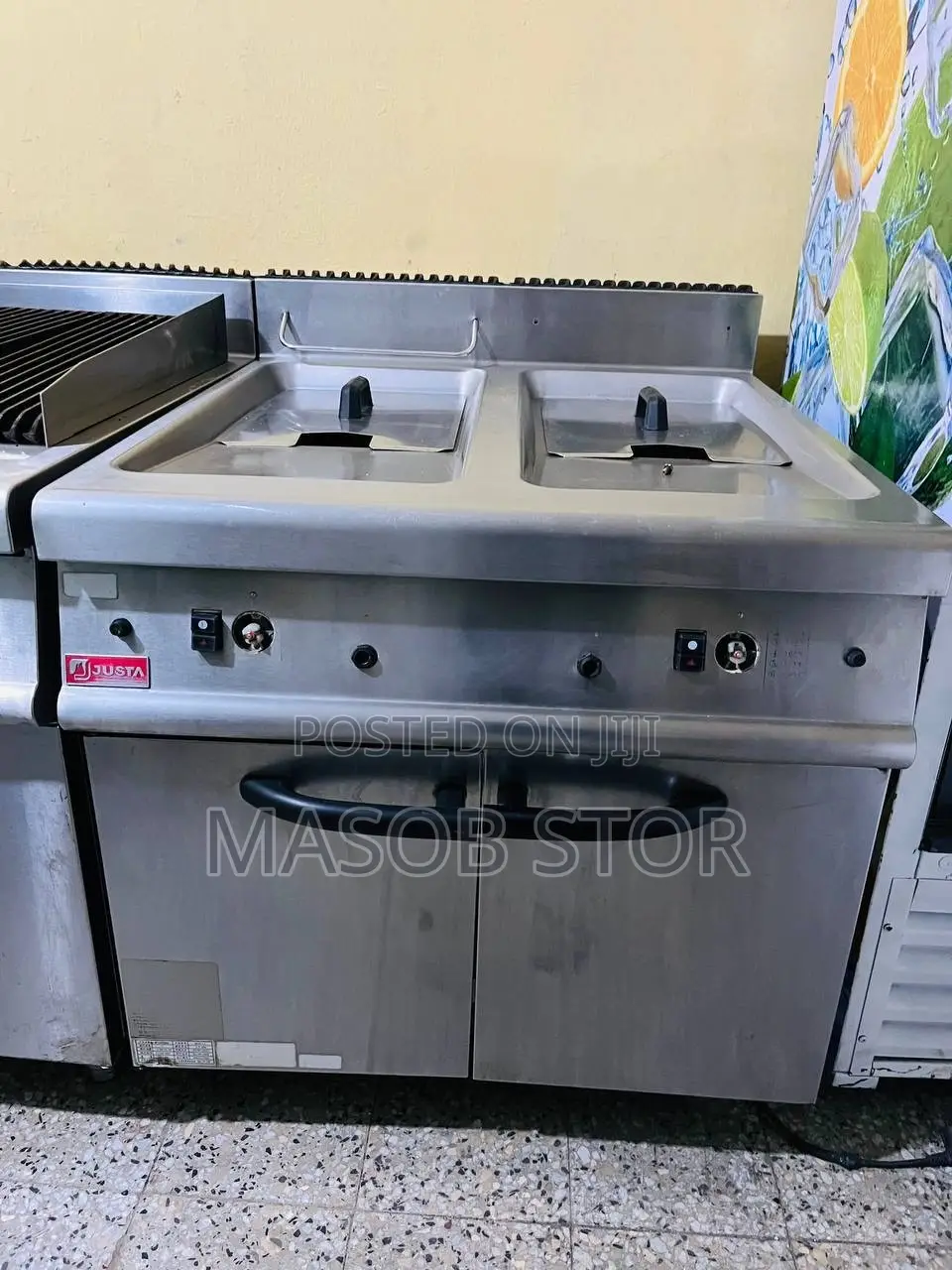 Commercial Gas Range , Grill, L Deep Fryer, Charbroiler