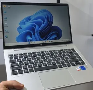 New Laptop HP EliteBook 640 G10 16GB Intel Core i7 SSD 512GB