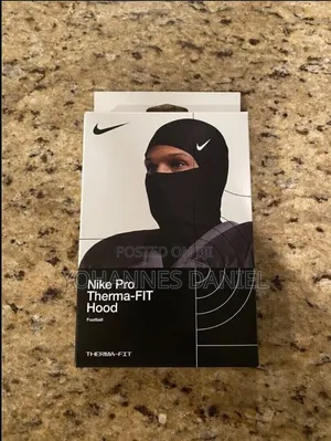 Nike Therma Fit Hood