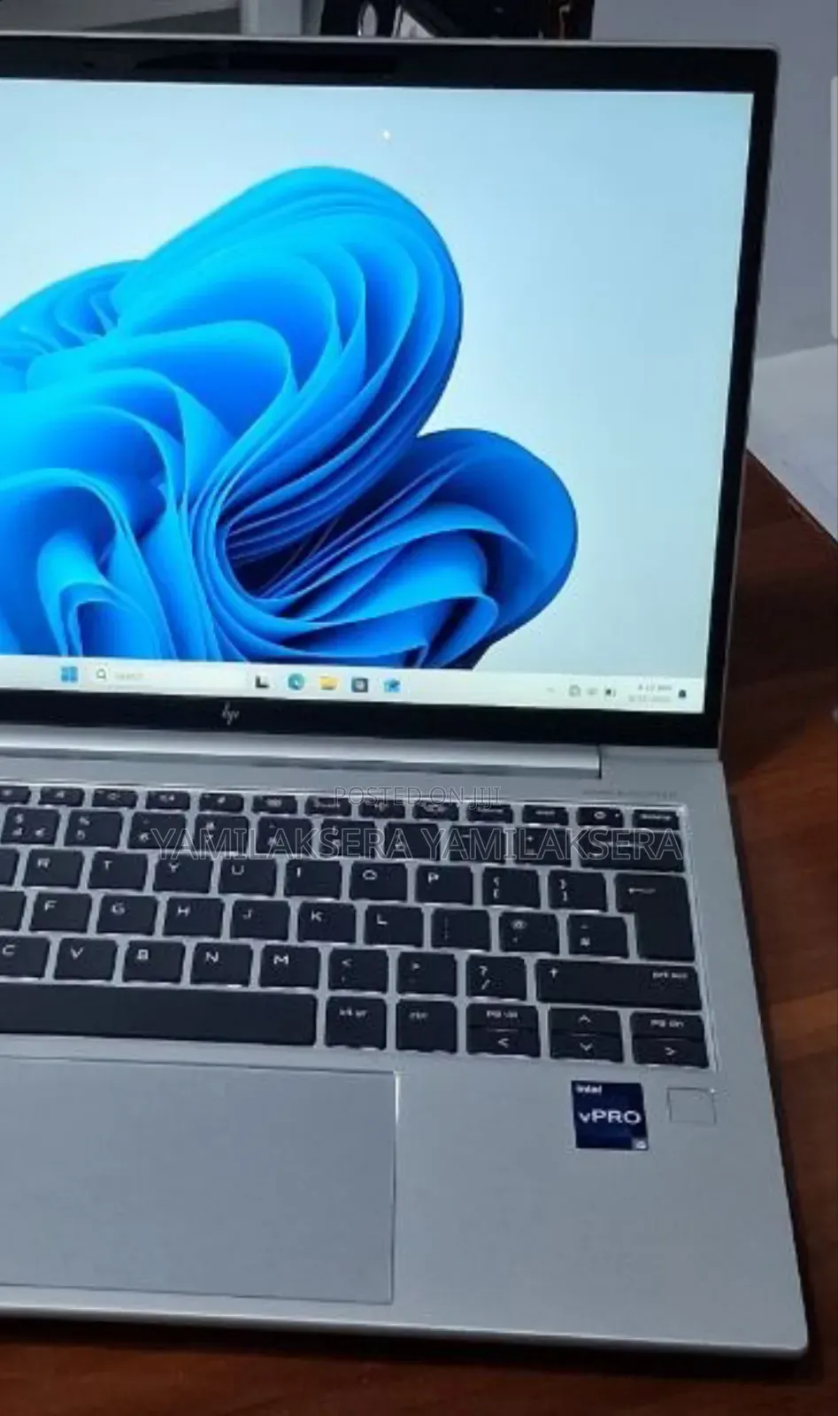 New Laptop HP EliteBook 830 16GB Intel Core i5 SSD 512GB