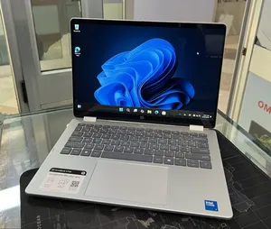 New Laptop HP OmniBook 5 14" 16GB Intel Core 7 SSD 512GB
