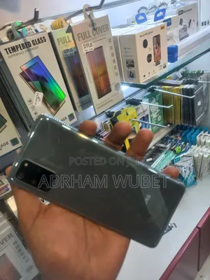 New Samsung Galaxy S20+ 128 GB
