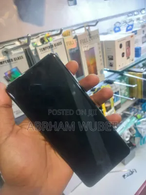 New Samsung Galaxy S20+ 128 GB