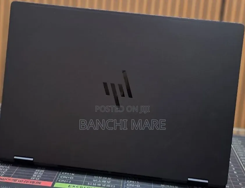 New Laptop HP OmniBook Ultra Flip 16" 32GB Intel Core Ultra 9 SSD 2T