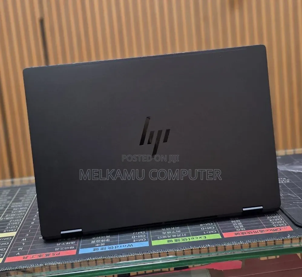 New Laptop HP OmniBook Ultra Flip 16" 32GB Intel Core Ultra 7 SSD 2T