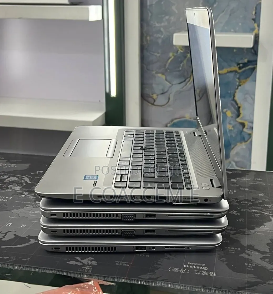 New Laptop HP 8GB Intel Core i5 SSD 256GB