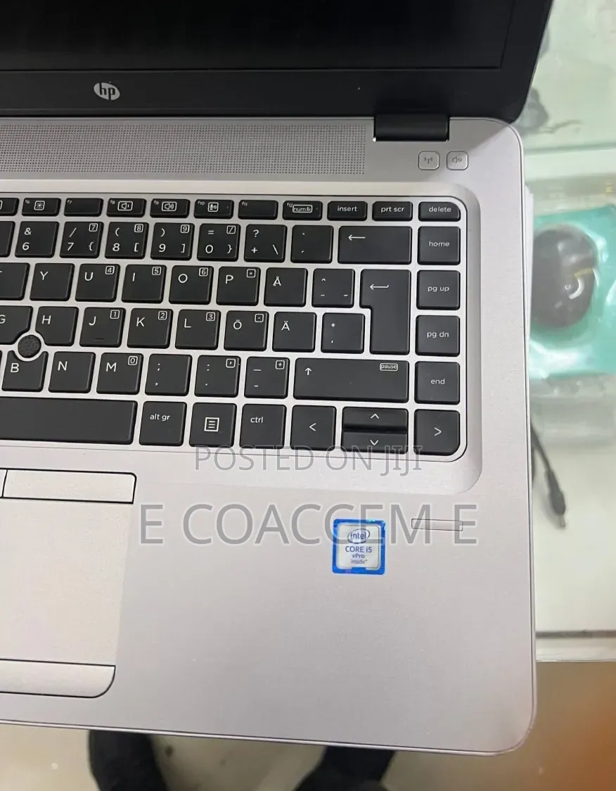 New Laptop HP 8GB Intel Core i5 SSD 256GB