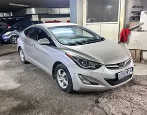 Hyundai Elantra 2015 Silver