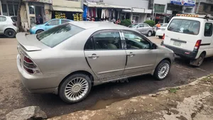 Toyota Corolla 2004 Gold