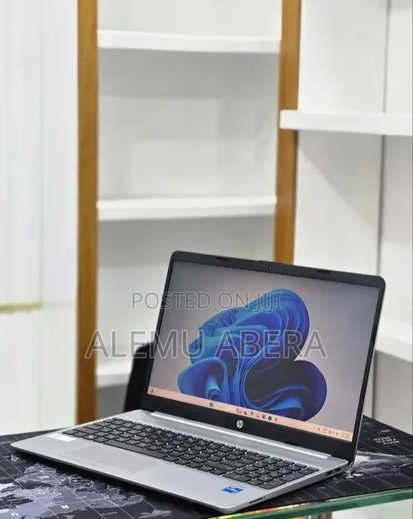 New Laptop HP Stream Notebook 8GB Intel Core i5 SSD 512GB