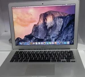 New Laptop Apple MacBook Air 2017 8GB Intel Core i7 SSD 128GB