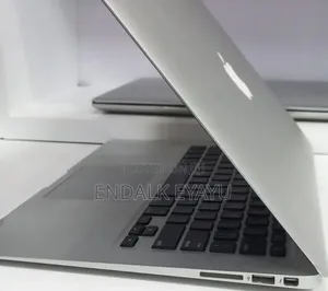 New Laptop Apple MacBook Air 2017 8GB Intel Core i7 SSD 128GB