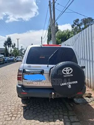 Toyota Land Cruiser 79 Series 1999 Silver