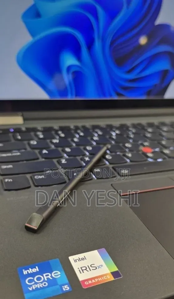 New Laptop Lenovo ThinkPad x13 Yoga 16GB Intel Core i5 SSD 512GB