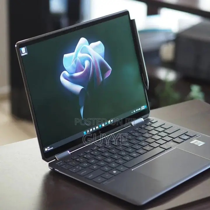 Laptop HP Spectre X360 16GB Intel Core i7 SSD 1T