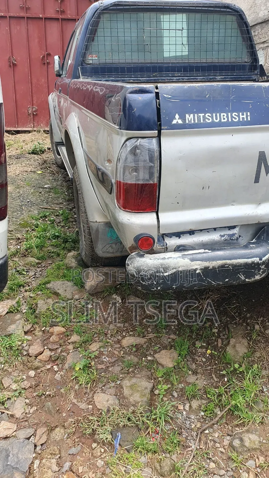 Mitsubishi L200 2003 Gray