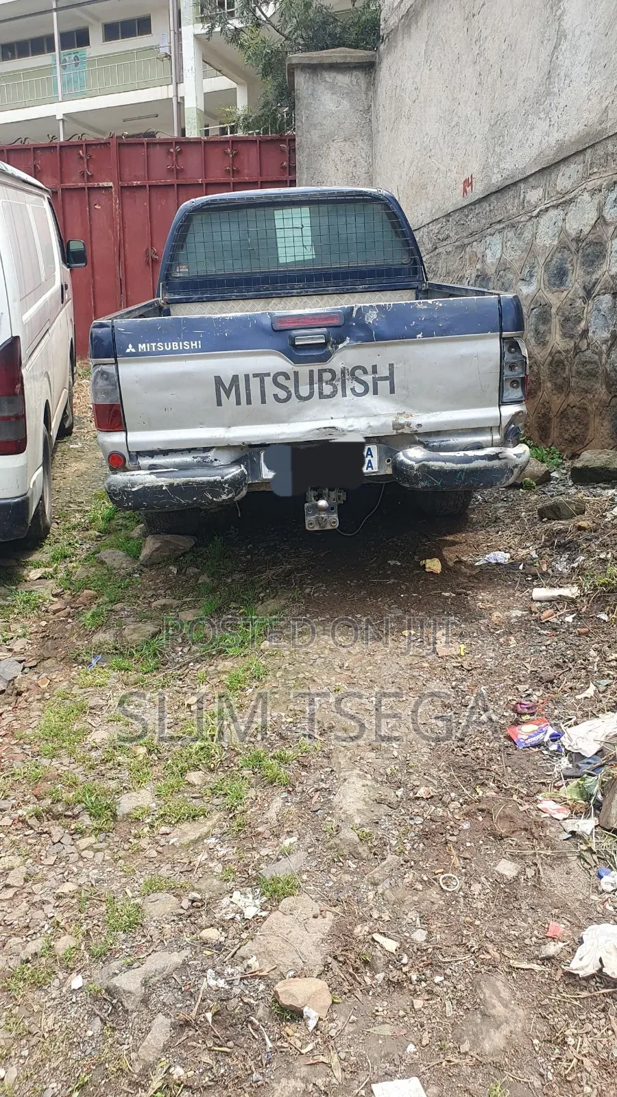 Mitsubishi L200 2003 Gray