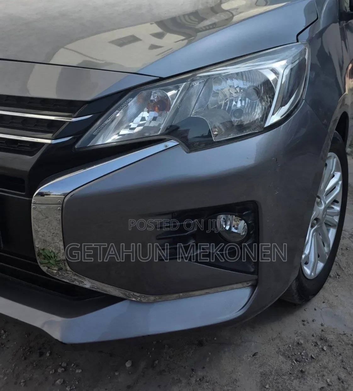 Mitsubishi Attrage 2023 Silver
