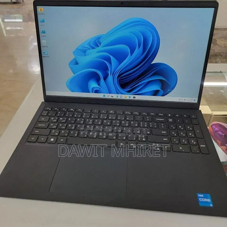 New Laptop Dell Vostro V13 16GB Intel Core i5 SSD 512GB