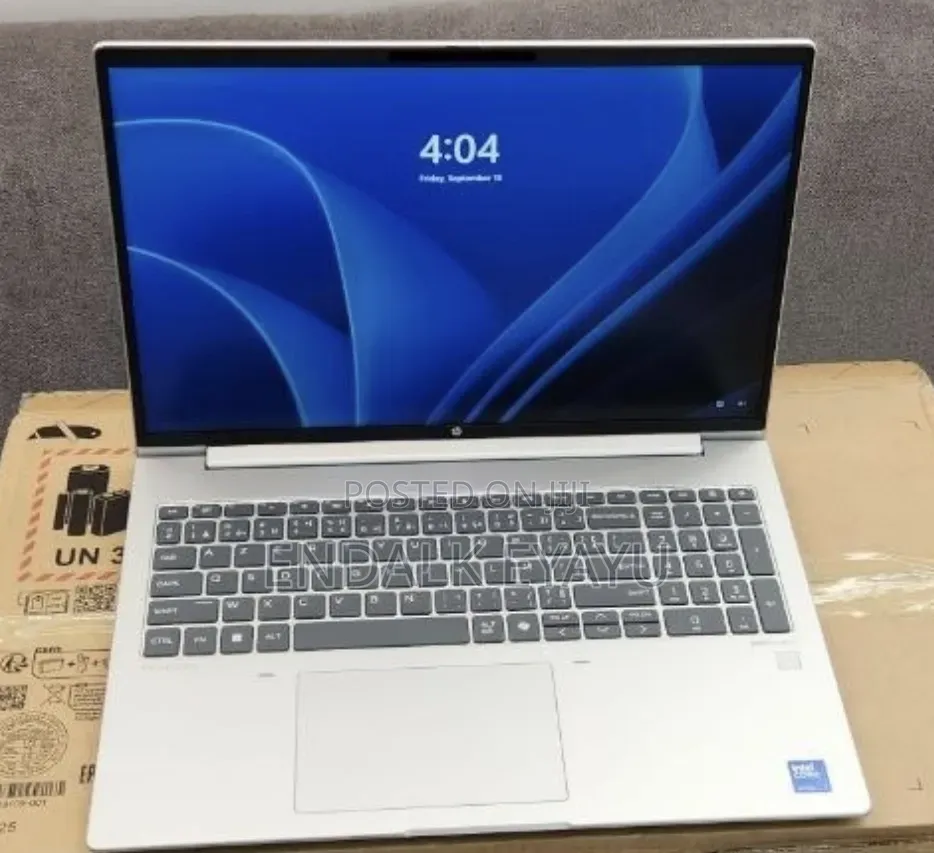 New Laptop HP ProBook 460 G11 16GB Intel Core Ultra 7 SSD 512GB