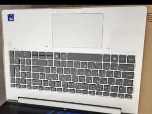New Laptop HP ProBook 460 G11 16GB Intel Core Ultra 7 SSD 512GB