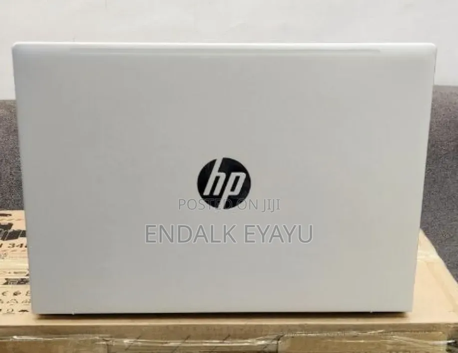 New Laptop HP ProBook 460 G11 16GB Intel Core Ultra 7 SSD 512GB
