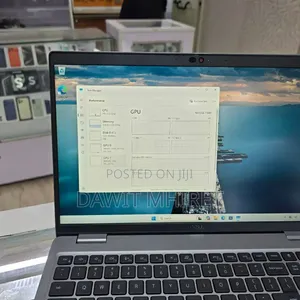 New Laptop Dell Precision 3560 8GB Intel Core i7 SSD 512GB