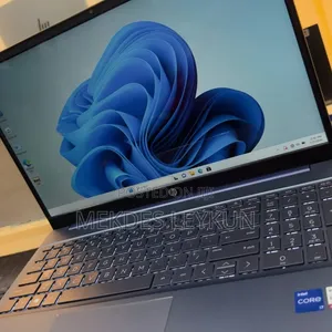 New Laptop HP Pavilion 14 16GB Intel Core i7 SSD 512GB