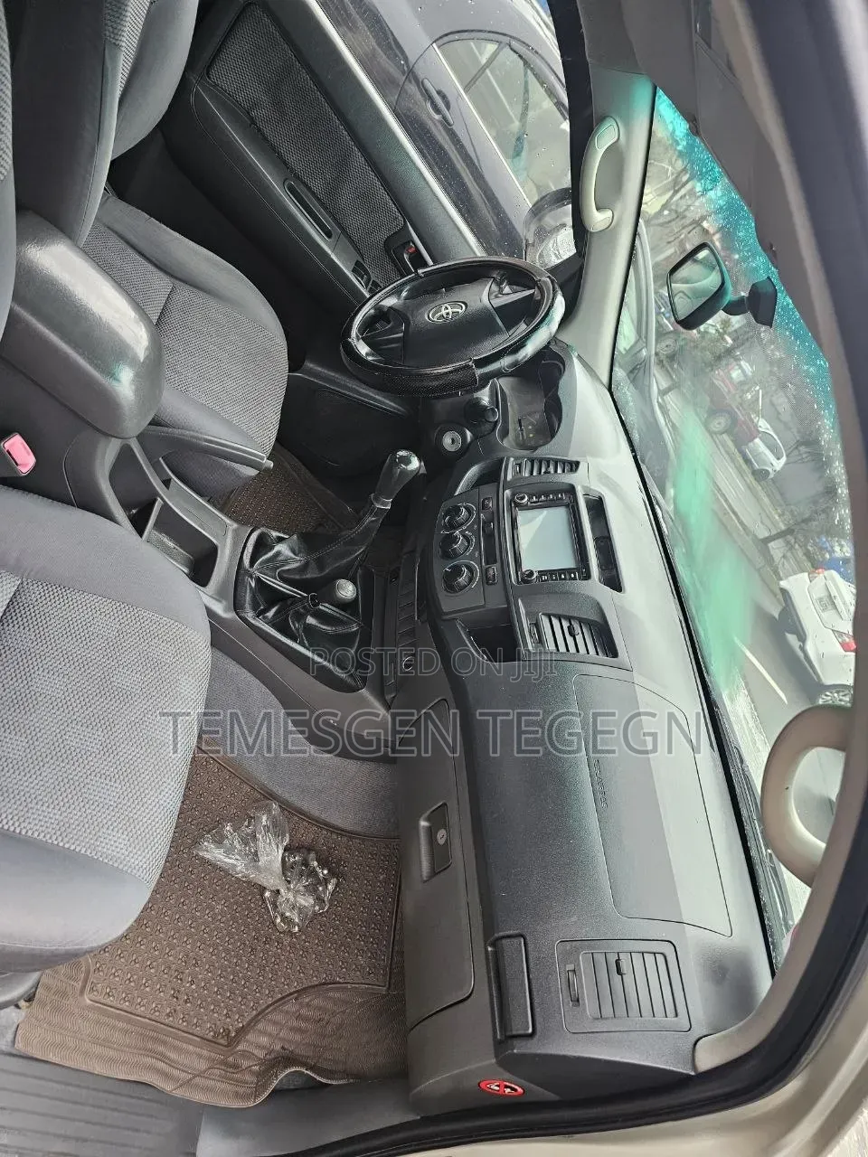 Toyota Hilux 2012