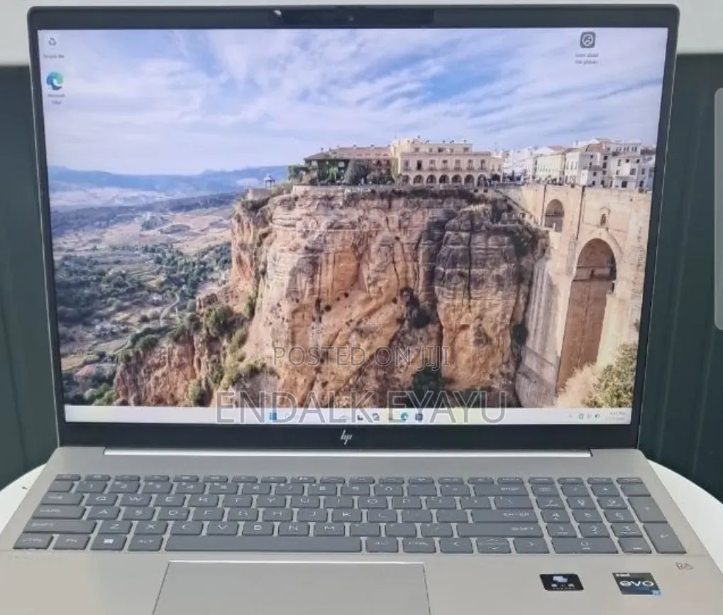 New Laptop HP Pavilion 15 16GB Intel Core i7 SSD 1T