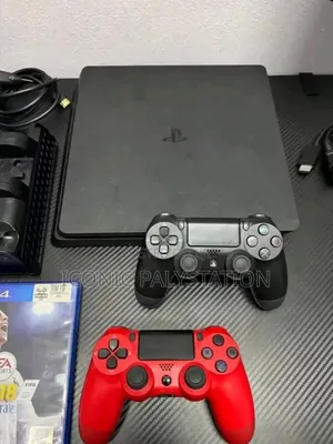 Palystation 4 Pro and Slim Jealberak