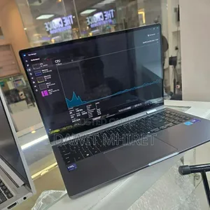 New Laptop Samsung Galaxy Book6 Ultra 16GB Intel Core Ultra 7 SSD 512GB