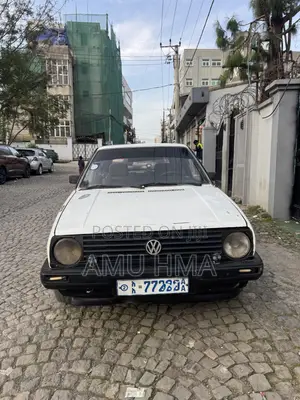 Volkswagen Golf 1987 White