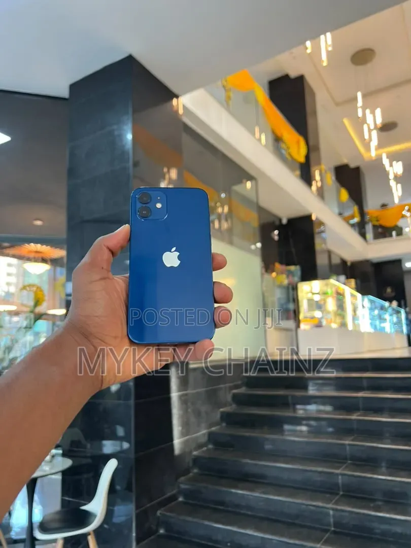 Apple iPhone 12 64 GB Blue
