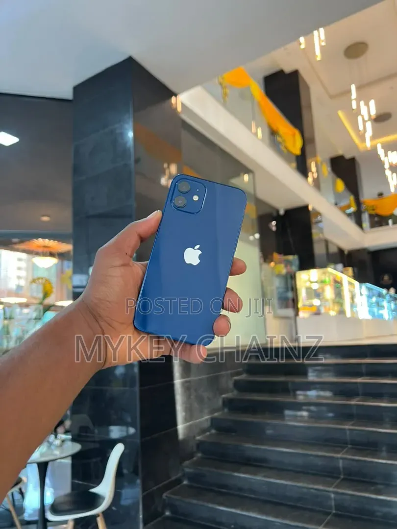 Apple iPhone 12 64 GB Blue