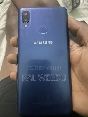 Samsung A10 32 GB Blue
