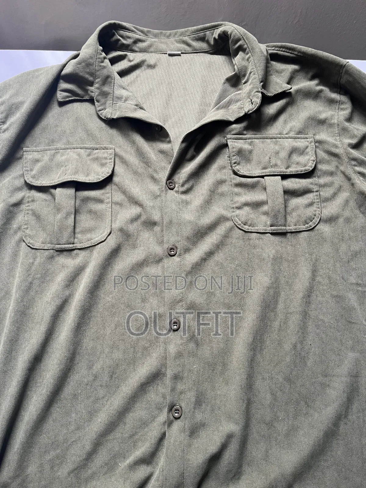 Casual Minimalist Mens Shirt