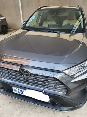 Toyota RAV4 2021