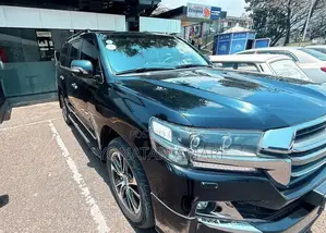 Toyota Land Cruiser 4.5 V8 VXR 2020 Black