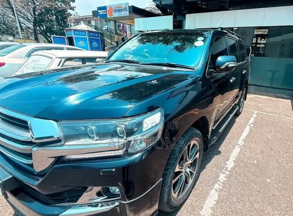 Toyota Land Cruiser 2020 Black