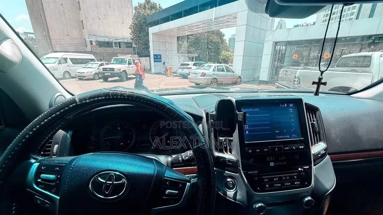 Toyota Land Cruiser 2020 Black