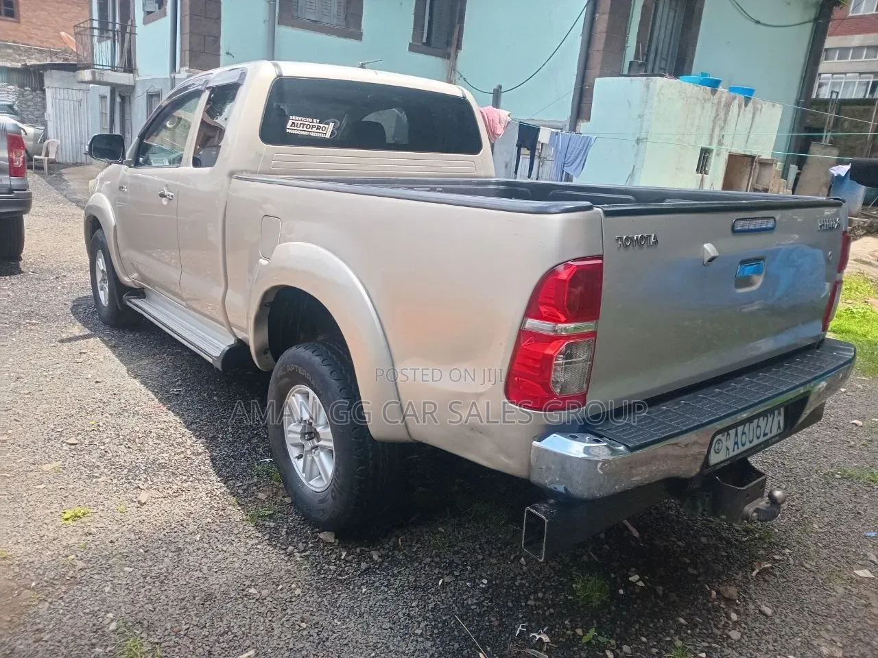 Toyota Hilux 2012 Red