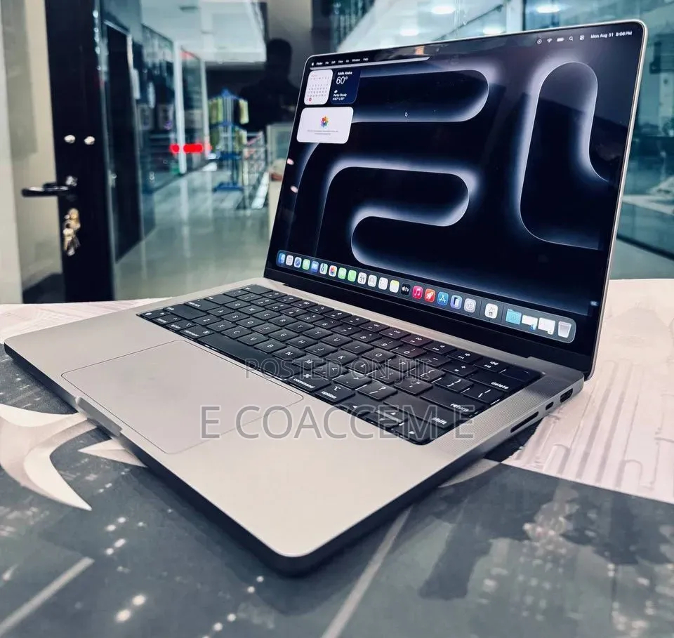 New Laptop Apple MacBook 16GB SSD 512GB