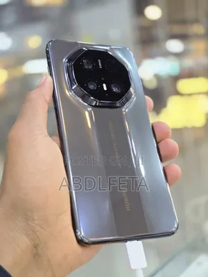 Huawei Mate 70 Rs Ultimate 1 TB