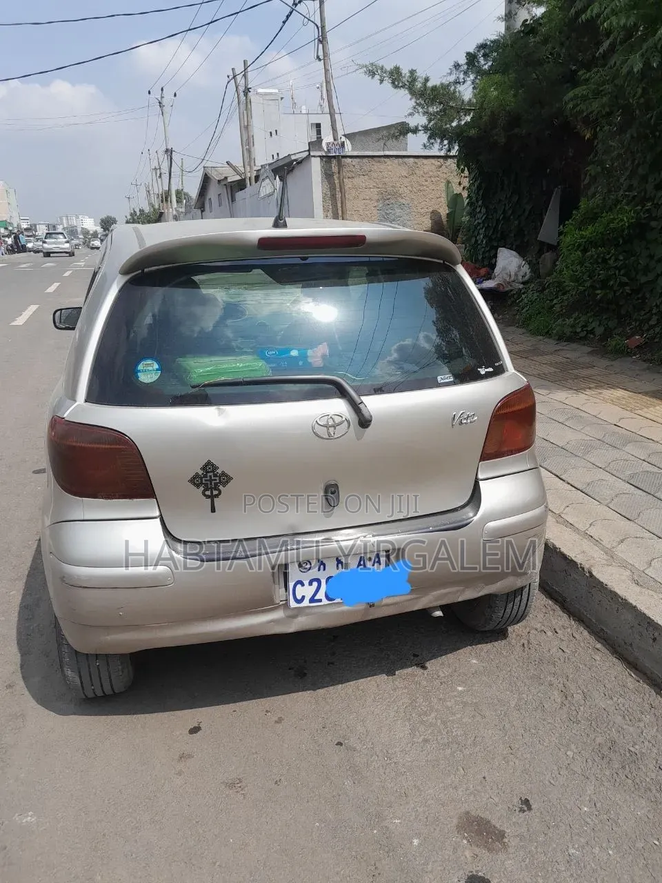 Toyota Vitz 2004 Gray