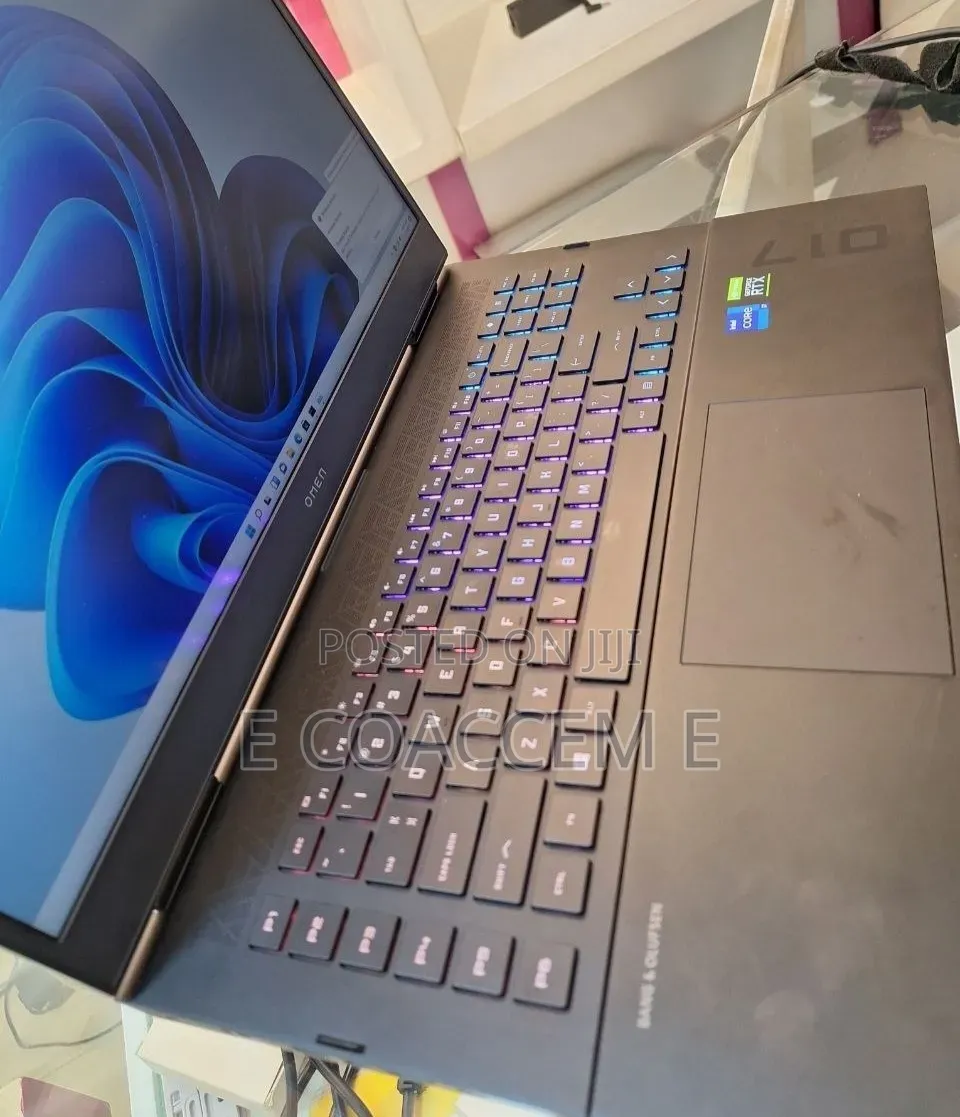 New Laptop HP Omen 16 16GB Intel Core i7 SSD 512GB