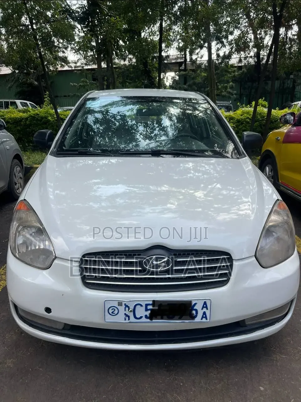 Hyundai Accent 2010 White
