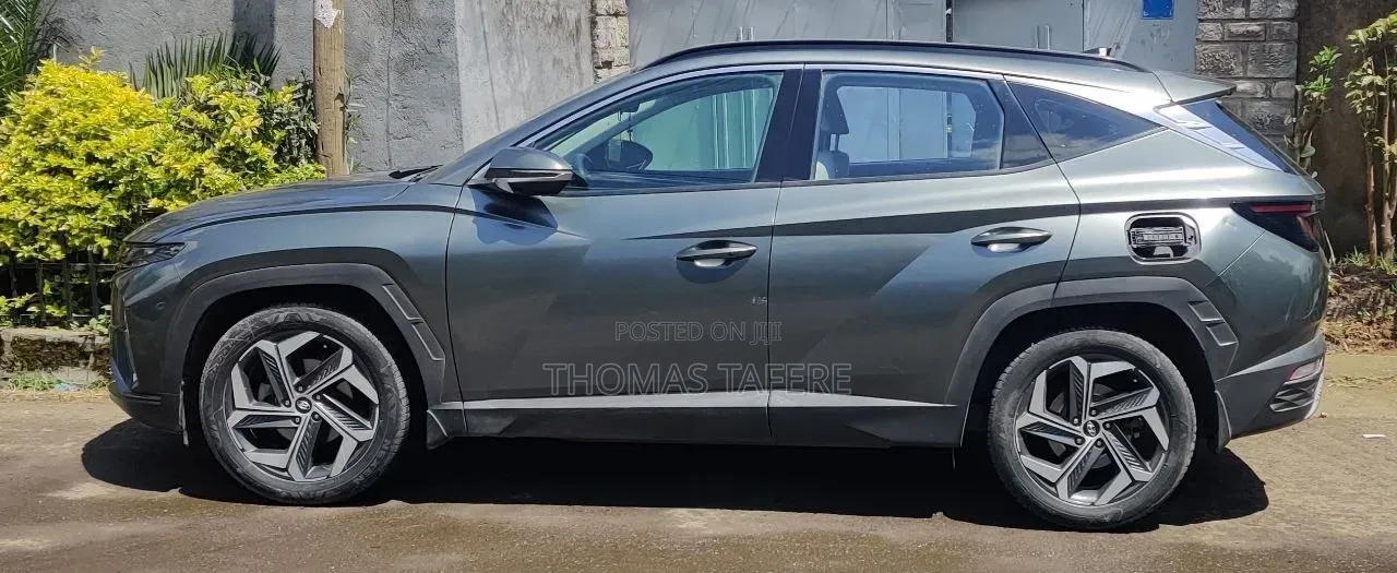 Hyundai Tucson 2022 Gray