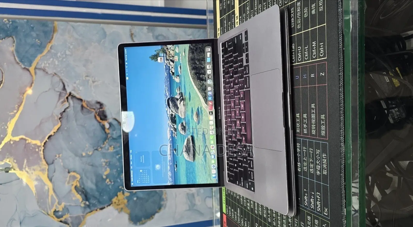 New Laptop Apple MacBook Air 2020 M1 8GB Apple M1 SSD 256GB