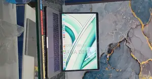 New Laptop Apple MacBook Pro 2022 M2 8GB Apple M2 SSD 256GB